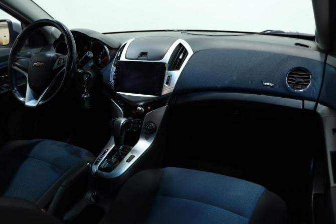 Chevrolet Cruze I Рестайлинг с пробегом 2013 года, цена 649 000 рублей, 222690 км, хэтчбек, Автокод Объявления