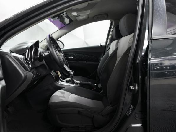 Chevrolet Cruze I Рестайлинг с пробегом 2013 года, цена 550 000 рублей, 260917 км, хэтчбек, Автокод Объявления