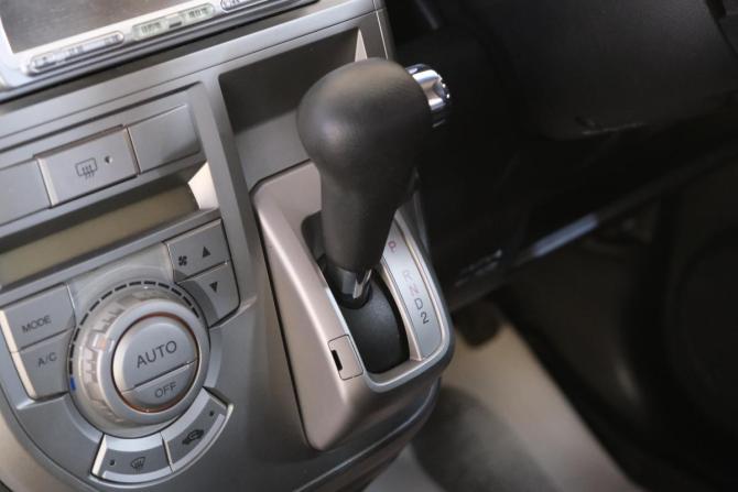 Honda Zest с пробегом 2010 года, цена 759 000 рублей, 21450 км, хэтчбек, Автокод Объявления