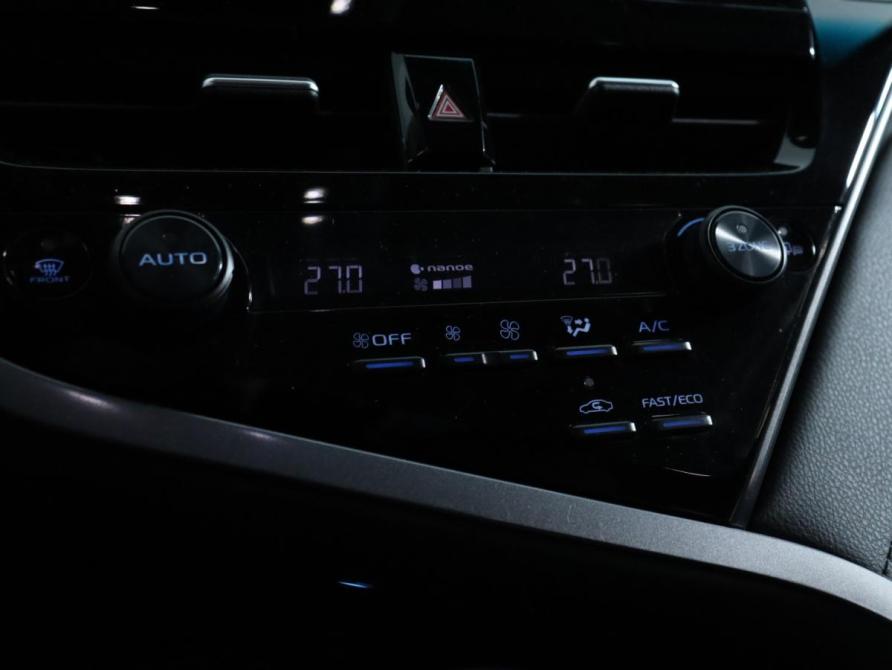 Toyota Camry VIII (XV70) Рестайлинг Санкт-Петербург  - изображение 17