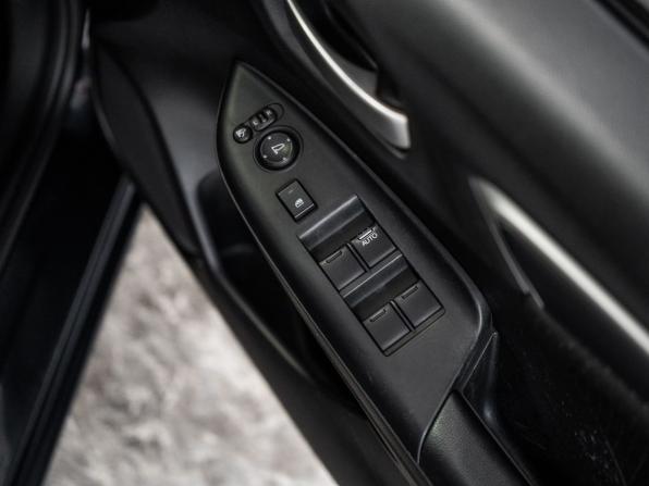 Honda Fit III с пробегом 2016 года, цена 1 050 500 рублей, 157500 км, хэтчбек, Автокод Объявления