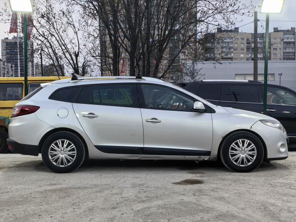 Renault Megane III с пробегом 2010 года, цена 529 000 рублей, 288000 км, универсал, Автокод Объявления