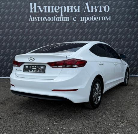 Hyundai Elantra VI (AD) с пробегом 2016 года, цена 1 355 000 рублей, 98000 км, седан, Автокод Объявления