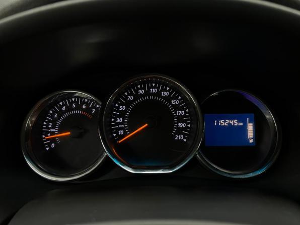 Renault Sandero II с пробегом 2017 года, цена 830 000 рублей, 116000 км, хэтчбек, Автокод Объявления