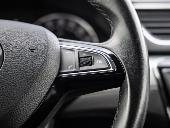 Skoda Superb III с пробегом 2016 года, цена 1 828 000 рублей, 184842 км, лифтбек, Автокод Объявления