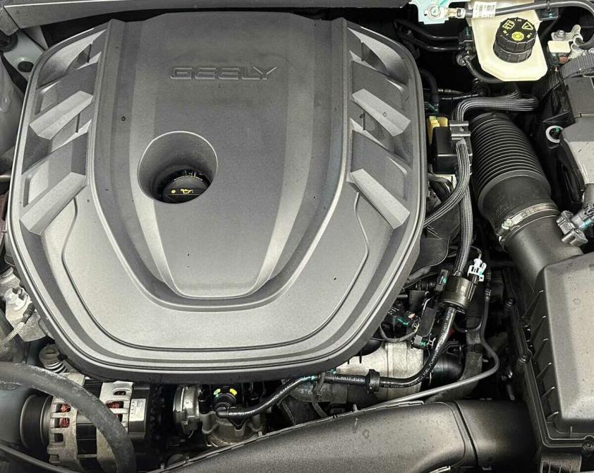 Geely Monjaro I Москва  - изображение 19