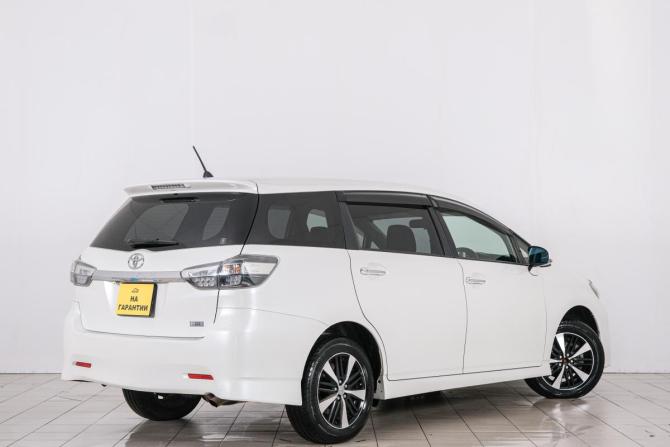 Toyota Wish II Рестайлинг с пробегом 2016 года, цена 1 749 000 рублей, 114300 км, минивэн, Автокод Объявления