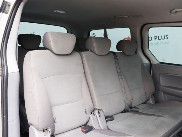 Hyundai H-1 II с пробегом 2011 года, цена 1 600 000 рублей, 293000 км, минивэн, Автокод Объявления