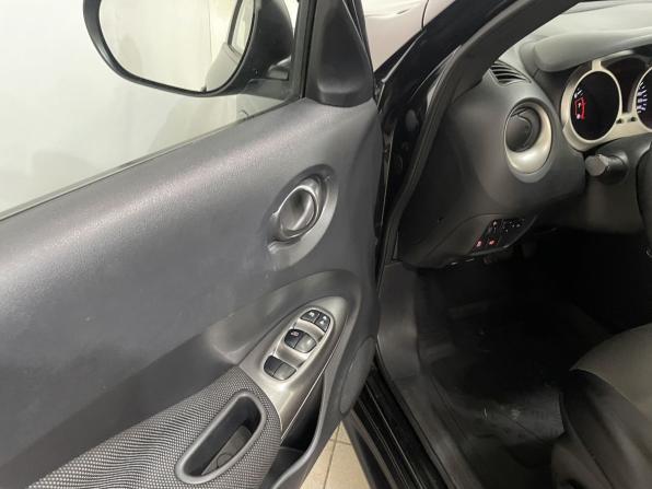 Nissan Juke I с пробегом 2012 года, цена 959 000 рублей, 130686 км, внедорожник, Автокод Объявления