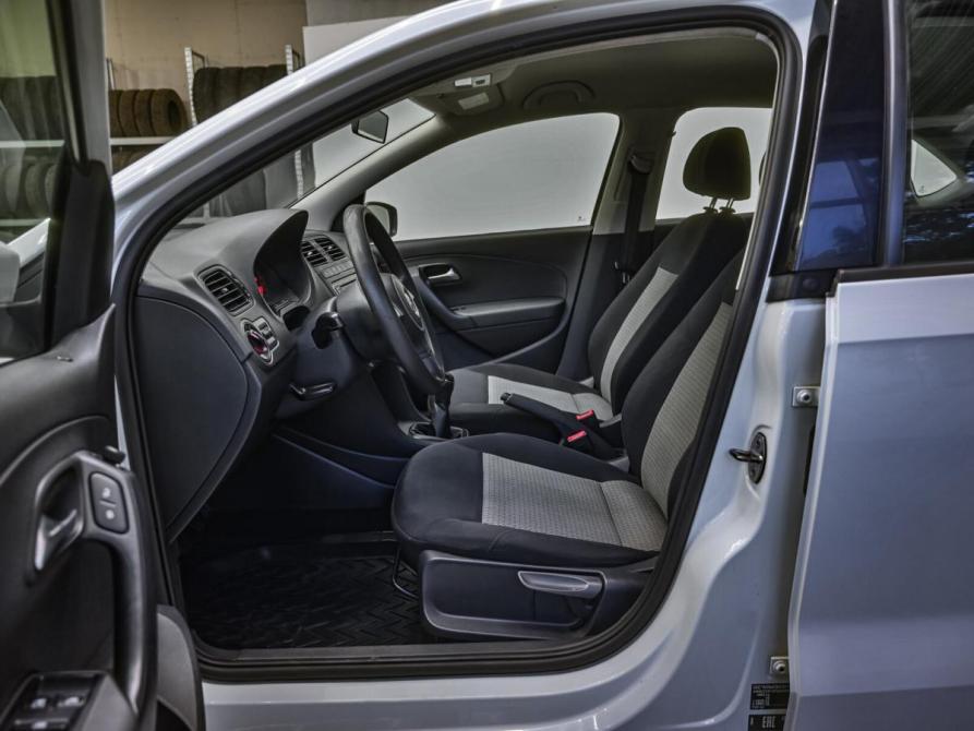 Volkswagen Polo V Челябинск  - изображение 14