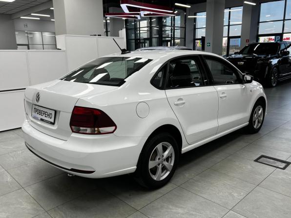 Volkswagen Polo V Рестайлинг с пробегом 2019 года, цена 1 580 000 рублей, 74538 км, седан, Автокод Объявления