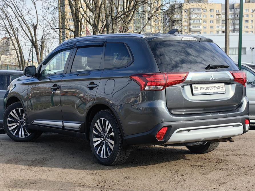 Mitsubishi Outlander III Рестайлинг 3 Санкт-Петербург  - изображение 6