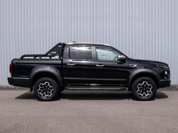 JAC T9 с пробегом 2024 года, цена 3 399 000 рублей, 21978 км, offers.body_type.unknown, Автокод Объявления