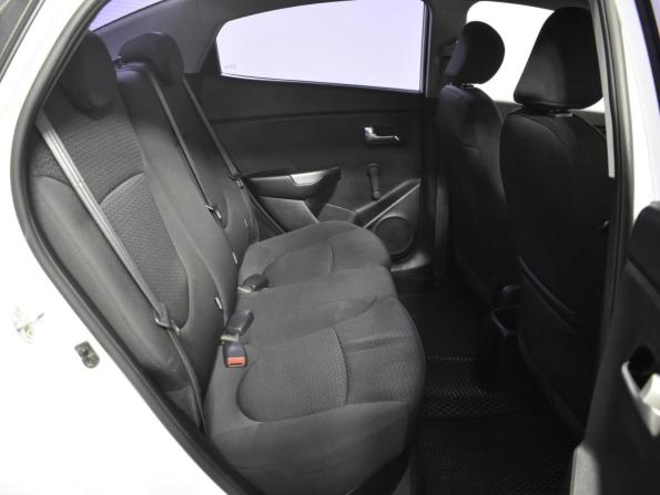 Kia Rio III с пробегом 2015 года, цена 935 200 рублей, 171088 км, седан, Автокод Объявления