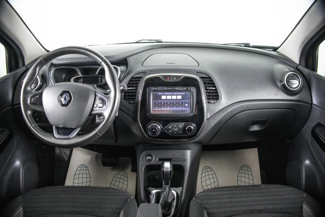 Renault Kaptur I с пробегом 2018 года, цена 1 359 000 рублей, 157000 км, внедорожник, Автокод Объявления