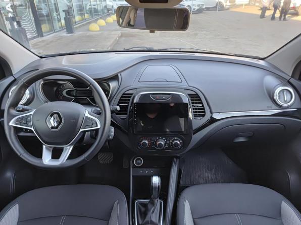 Renault Kaptur I Рестайлинг с пробегом 2021 года, цена 1 666 000 рублей, 29800 км, внедорожник, Автокод Объявления