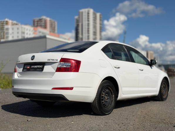 Skoda Octavia III (A7) с пробегом 2014 года, цена 825 000 рублей, 136000 км, лифтбек, Автокод Объявления