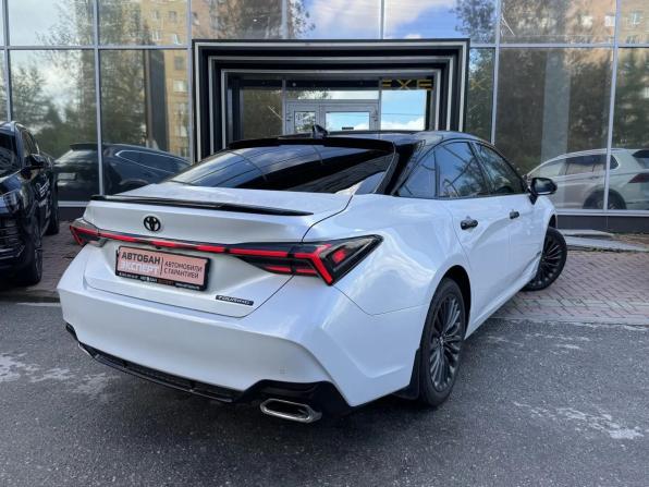 Toyota Avalon V с пробегом 2023 года, цена 3 575 000 рублей, 41412 км, седан, Автокод Объявления
