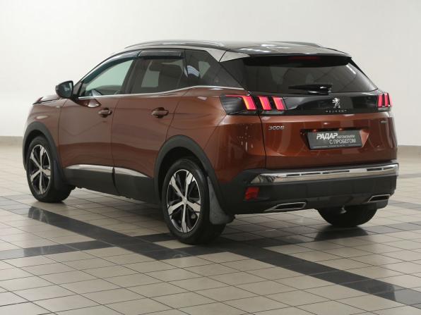 Peugeot 3008 II с пробегом 2018 года, цена 1 885 000 рублей, 115000 км, внедорожник, Автокод Объявления