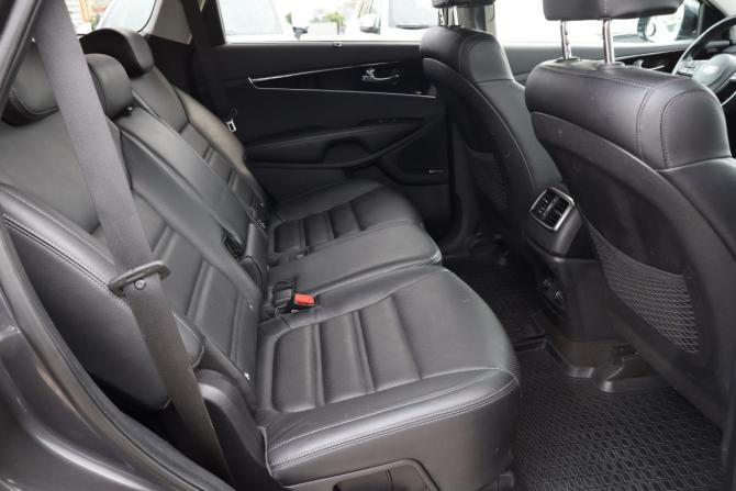 Kia Sorento III Prime Рестайлинг с пробегом 2018 года, цена 2 299 000 рублей, 163000 км, внедорожник, Автокод Объявления