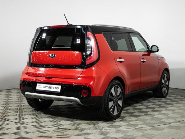Kia Soul II Рестайлинг с пробегом 2018 года, цена 1 649 700 рублей, 96947 км, хэтчбек, Автокод Объявления