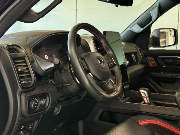 Ram 1500 V Рестайлинг с пробегом 2025 года, цена 10 250 000 рублей, 4734 км, пикап, Автокод Объявления