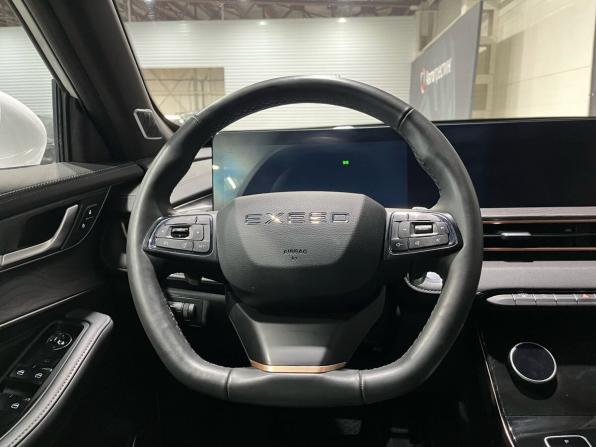 Exeed LX I Рестайлинг 2 с пробегом 2024 года, цена 1 790 000 рублей, 52900 км, внедорожник, Автокод Объявления