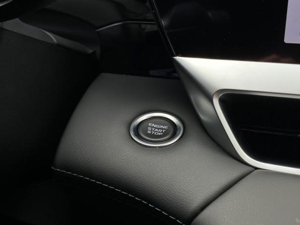 Geely Monjaro I Рестайлинг с пробегом 2025 года, цена 4 049 000 рублей, 4550 км, внедорожник, Автокод Объявления