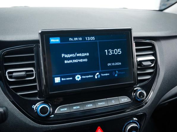 Hyundai Solaris II Рестайлинг с пробегом 2021 года, цена 1 590 000 рублей, 73000 км, седан, Автокод Объявления