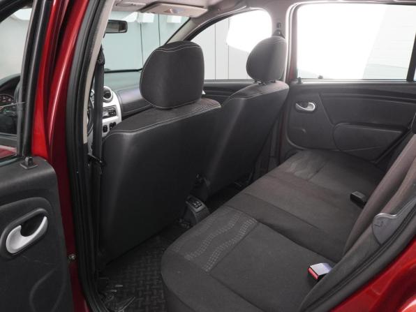 Renault Sandero I с пробегом 2012 года, цена 679 000 рублей, 110779 км, хэтчбек, Автокод Объявления