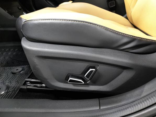 Changan UNI-V I с пробегом 2023 года, цена 2 145 000 рублей, 41929 км, лифтбек, Автокод Объявления