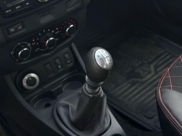 Renault Duster I Рестайлинг с пробегом 2016 года, цена 1 059 000 рублей, 121601 км, внедорожник, Автокод Объявления