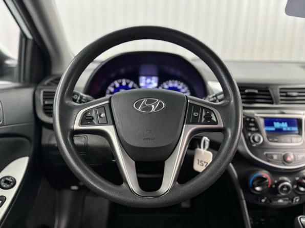 Hyundai Solaris I Рестайлинг с пробегом 2015 года, цена 1 097 000 рублей, 159676 км, хэтчбек, Автокод Объявления