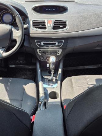 Renault Fluence I Рестайлинг с пробегом 2014 года, цена 885 000 рублей, 167195 км, седан, Автокод Объявления