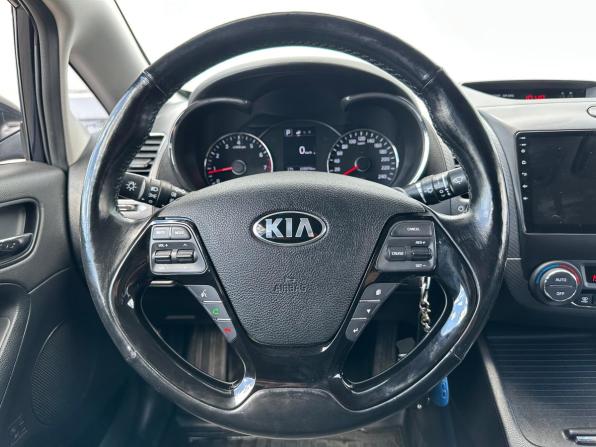 Kia Cerato III Рестайлинг (Classic) с пробегом 2018 года, цена 1 590 000 рублей, 103500 км, седан, Автокод Объявления