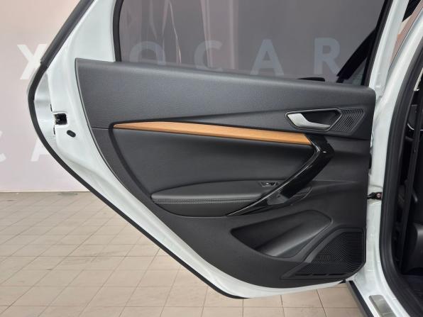 Lada (ВАЗ) Vesta I Рестайлинг (NG) с пробегом 2023 года, цена 1 270 000 рублей, 28704 км, седан, Автокод Объявления