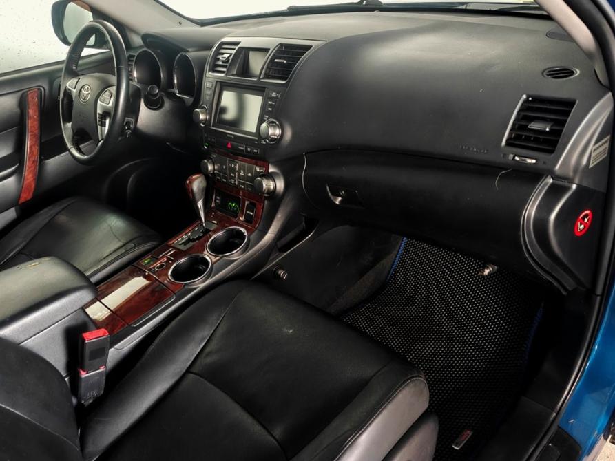 Toyota Highlander II (XU40) Рестайлинг Москва  - изображение 11