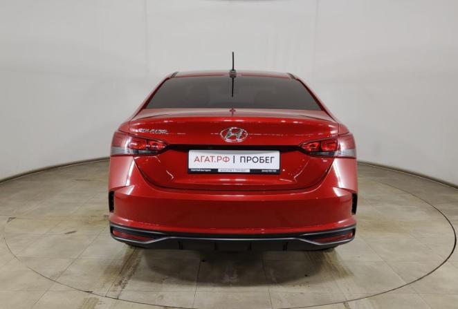 Hyundai Solaris II Рестайлинг с пробегом 2021 года, цена 1 590 000 рублей, 65100 км, седан, Автокод Объявления