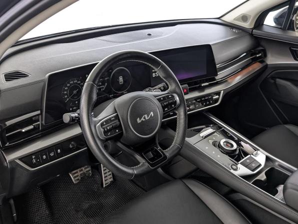 Kia Sportage V с пробегом 2023 года, цена 3 770 000 рублей, 9670 км, внедорожник, Автокод Объявления