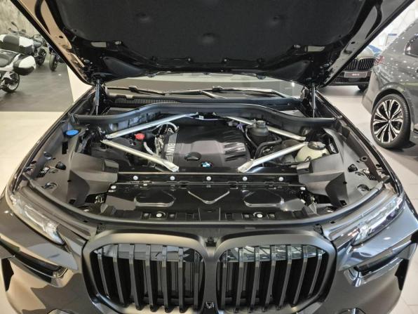 Новый BMW X7 I (G07) Рестайлинг 2026 года, цена 19 754 900 рублей, внедорожник, Автокод Объявления