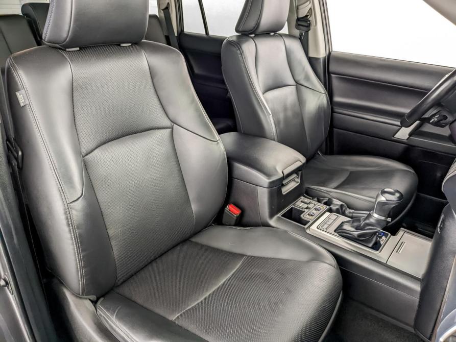 Toyota Land Cruiser Prado 150 Series Рестайлинг 3 Москва  - изображение 24