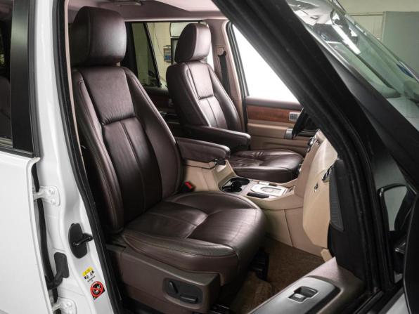 Land Rover Discovery IV Рестайлинг с пробегом 2014 года, цена 2 249 000 рублей, 266523 км, внедорожник, Автокод Объявления