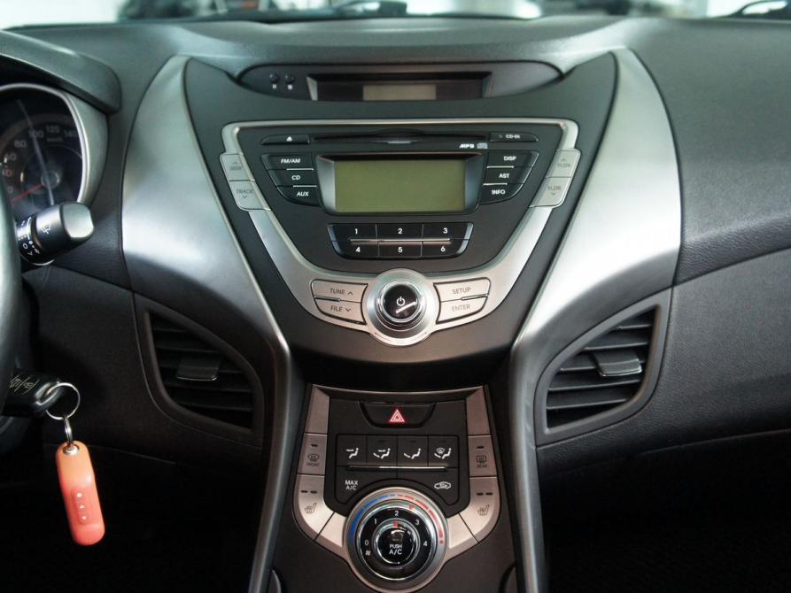Hyundai Elantra V (MD) Рестайлинг Березовский  - изображение 10