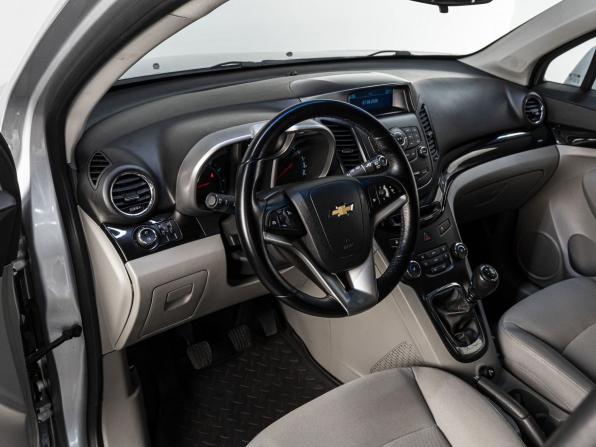Chevrolet Orlando I с пробегом 2013 года, цена 990 000 рублей, 219934 км, компактвэн, Автокод Объявления