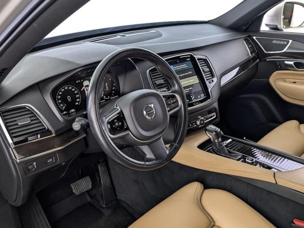 Volvo XC90 II с пробегом 2017 года, цена 3 950 000 рублей, 118866 км, внедорожник, Автокод Объявления