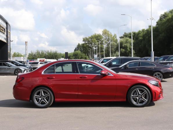 Mercedes-Benz C-Класс IV (W205) Рестайлинг с пробегом 2019 года, цена 3 540 000 рублей, 31500 км, седан, Автокод Объявления
