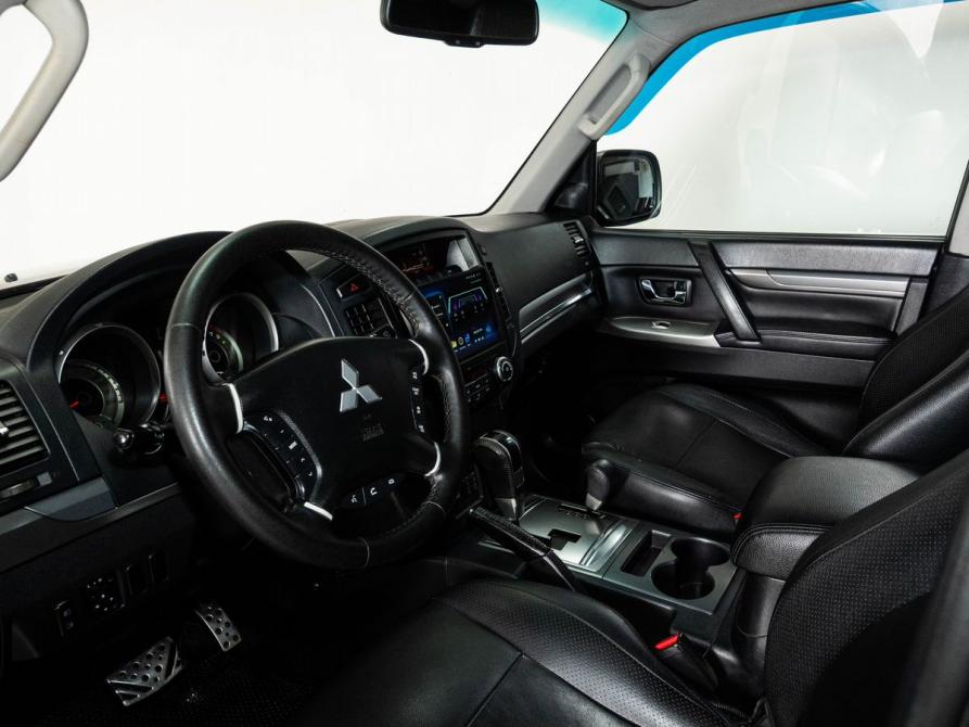 Mitsubishi Pajero IV Рестайлинг 1 Казань  - изображение 5