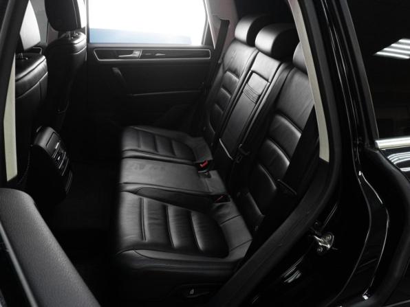 Volkswagen Touareg II Рестайлинг с пробегом 2015 года, цена 2 999 000 рублей, 193008 км, внедорожник, Автокод Объявления