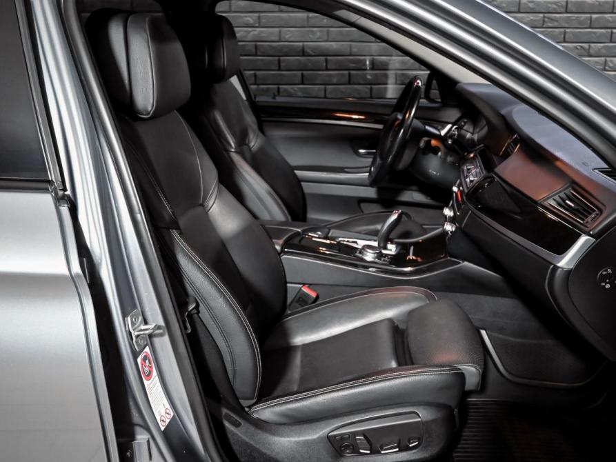 BMW 5 серии VI (F10/F11/F07) Рестайлинг Екатеринбург  - изображение 11