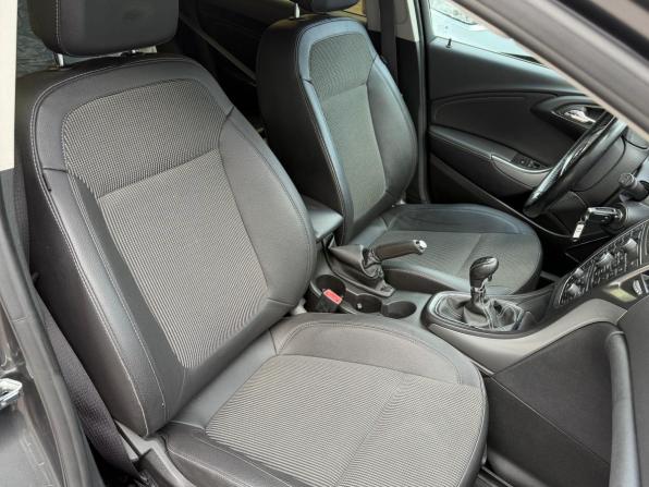 Opel Astra J с пробегом 2011 года, цена 599 000 рублей, 159000 км, хэтчбек, Автокод Объявления